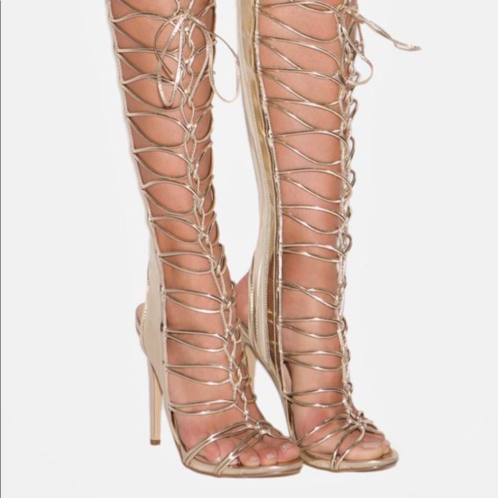 Lace Heels - Picture 2 of 4